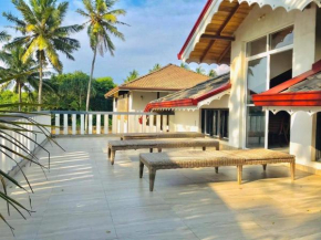 Rosanuka Beach Villa